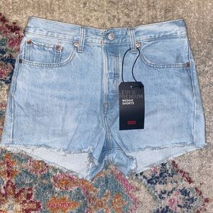 Levi’s Wedgie Shorts